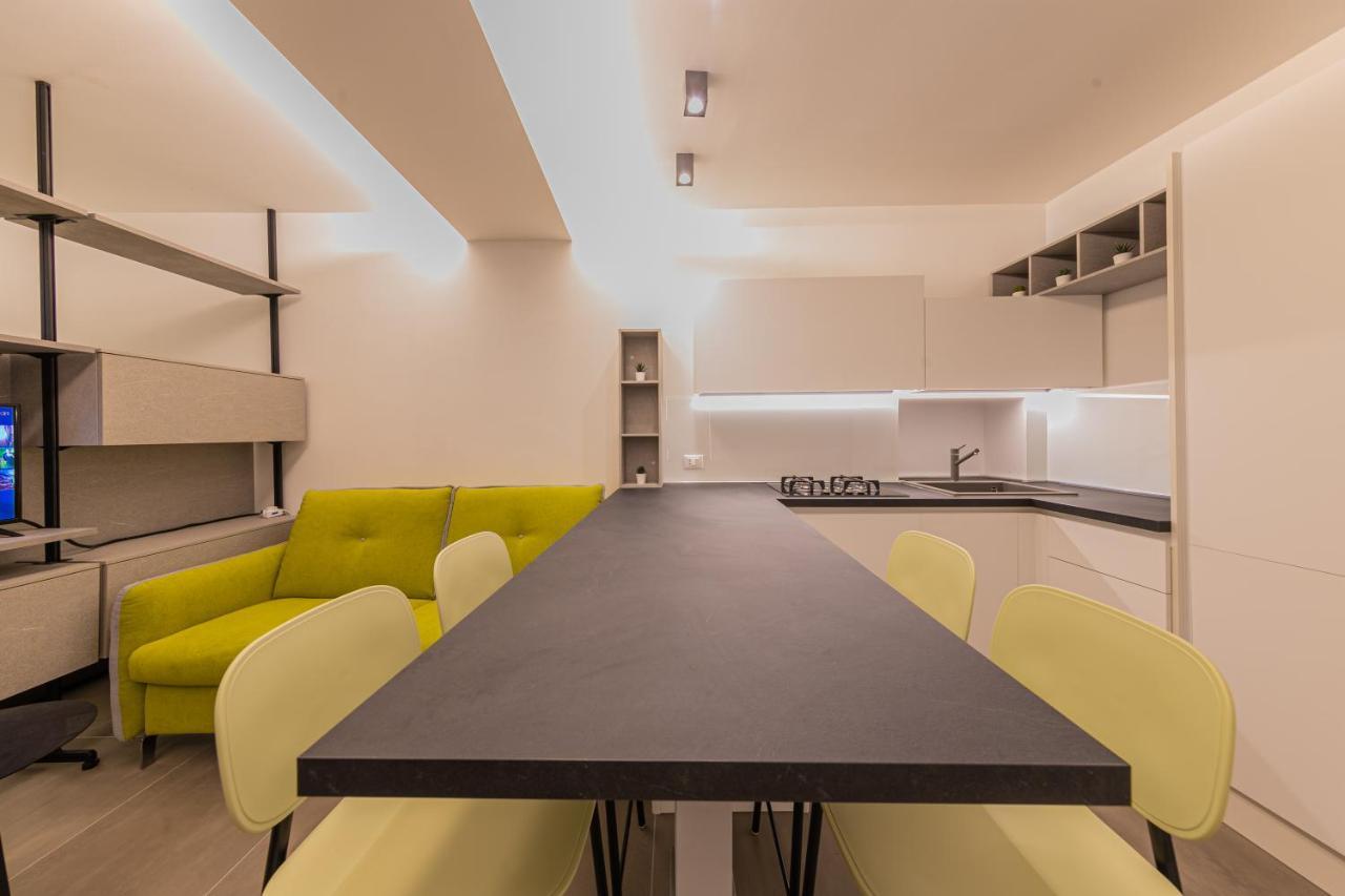 Pr1Mo Minimal Suite เชฟาลู ภายนอก รูปภาพ